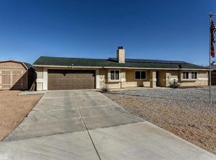 21150 Lone Eagle Rd, Apple Valley, CA 92308