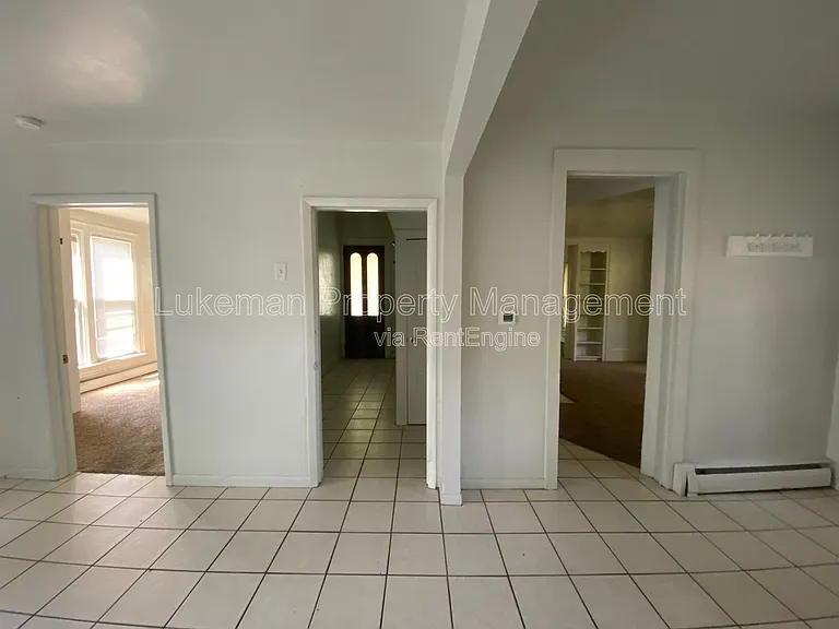 431 W Vine St — Photo 12