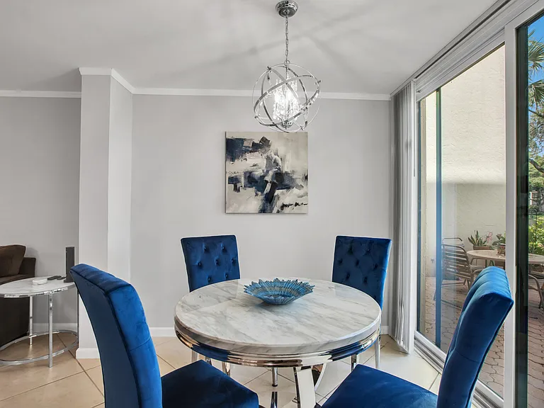 955 Egret Cir #104 — Photo 23