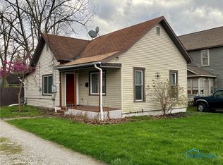 329 Conneaut Ave, Bowling Green, OH