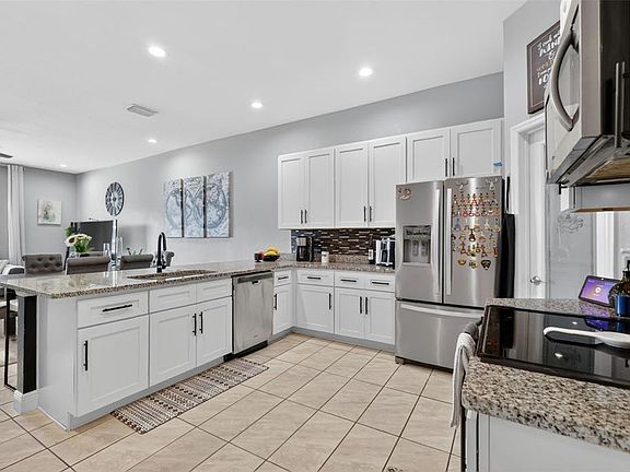 2nd image of 1028 Green Gate Blvd