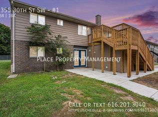 2355 30th St SW APT 1, Wyoming, MI 49519