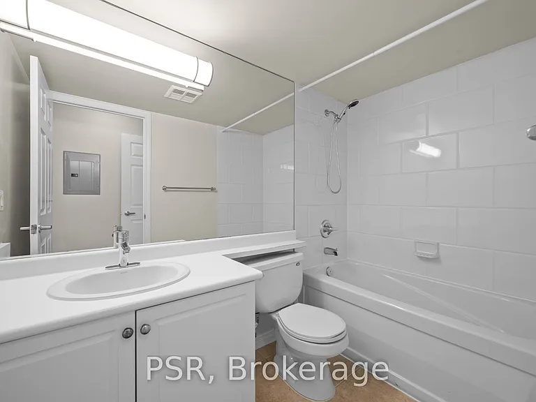 515 Rosewell Ave #309 — Photo 11