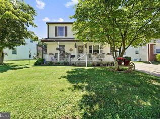 312 Love Ln, Norwood, PA 19074