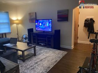5425 W Martin Dr APT 201, Milwaukee, WI 53208