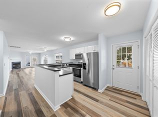 215 Georgia Ave, Carolina Beach, NC 28428