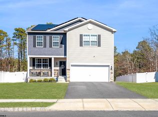 177 Crystal Lake Dr, Egg Harbor Township, NJ 08234