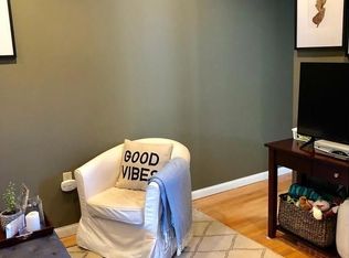 215 E 76th St APT 6C, New York, NY 10021