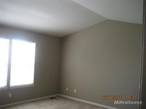 5th image of 8180 Creekside Dr
