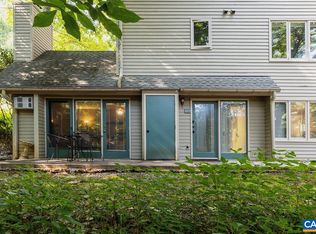 2201 Tanners Rdg, Roseland, VA 22967