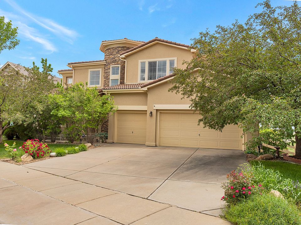 13901 Pinehurst Circle