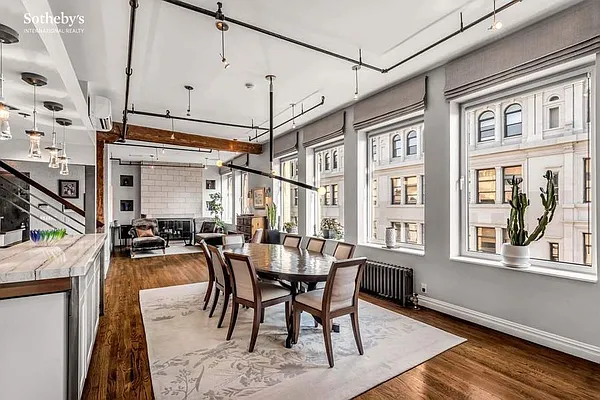 Sold by Sotheby's International Realty | media 5