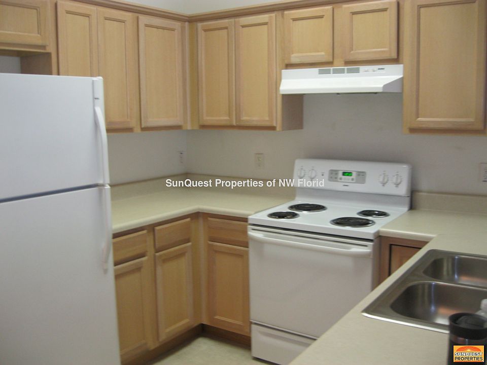 1st image of 9628 Cobblebrook Dr