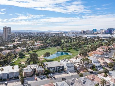 915 Vegas Valley Dr #2, Las Vegas, NV, 89109