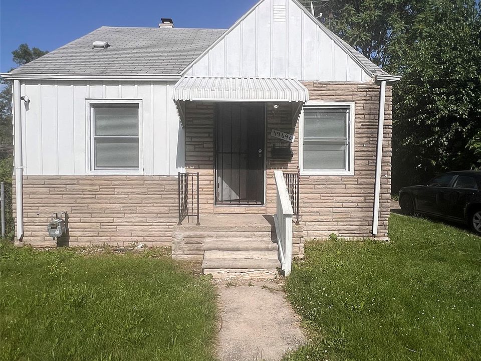 1st image of 19690 Wexford St