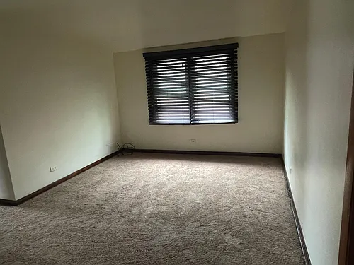 7235 S Francisco Ave #2 Photo 1