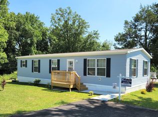 7 Mark Rd, Honey Brook, PA 19344