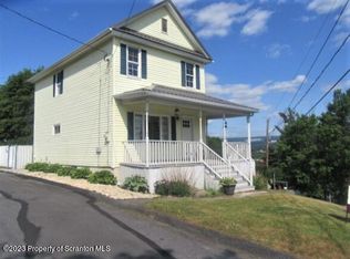 820 Scott Rd, Dickson City, PA 18519