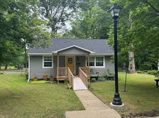 610 Woodland Ave, Grove City, PA 16127