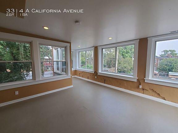 5th image of 3314A California Ave