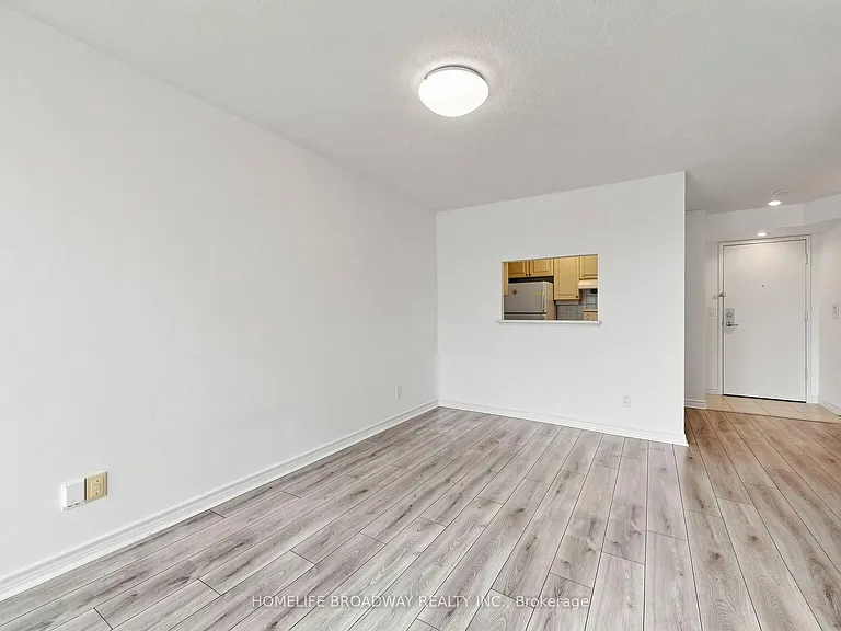 68 Corporate Dr #2827 — Photo 12