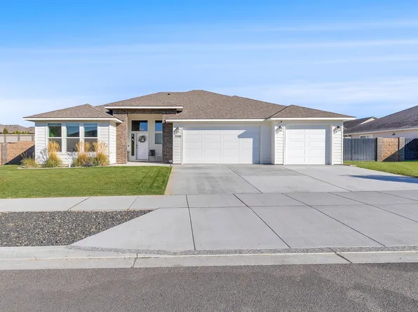3956 Corvina St, Richland, WA 99352