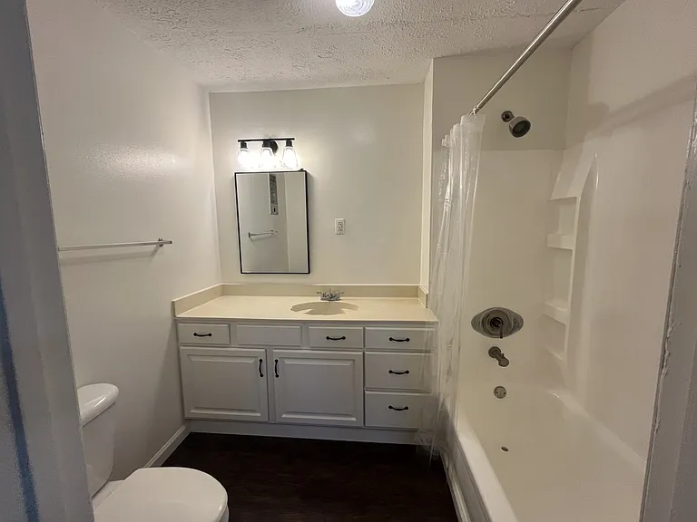 402 Corby Bridge Rd — Photo 14