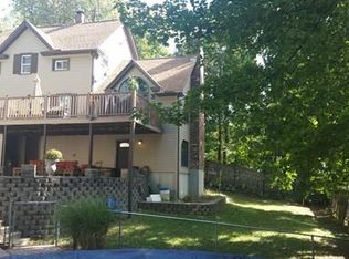 40 Laurier St, Worcester, MA 01603