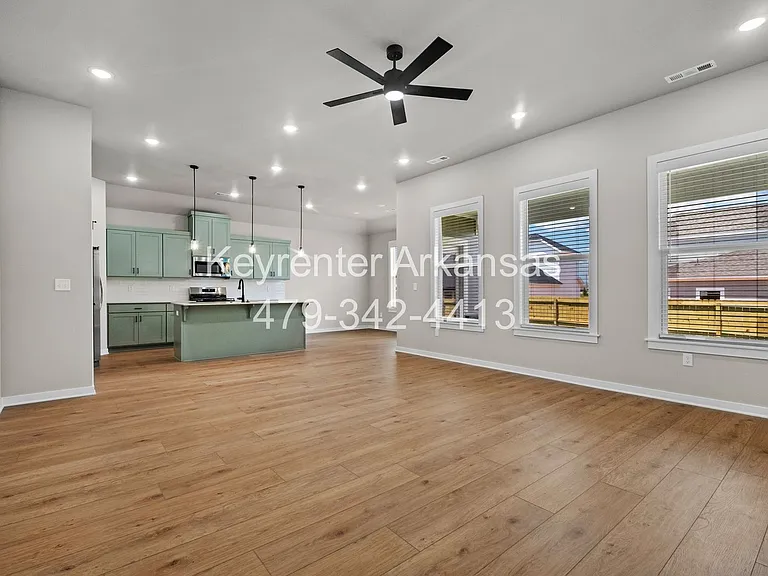 6000 SW Desert Ave — Photo 9