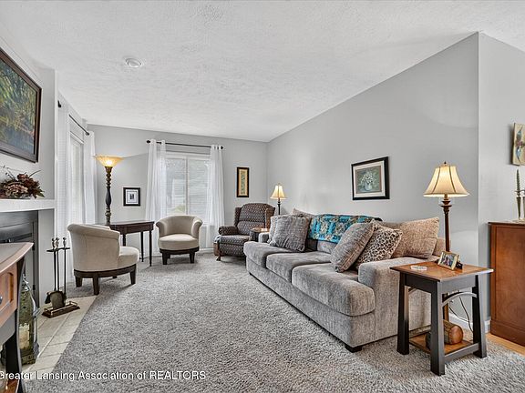 5th image of 4107 Blanche Ave