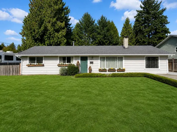 20255 Chatwin Ave, Maple Ridge, BC V2X 4G4