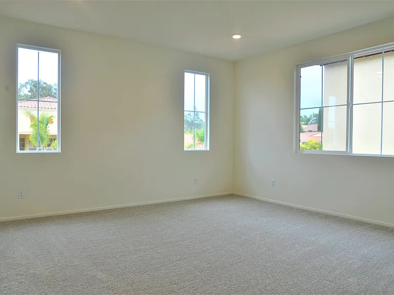 822 Brookdale Dr — Photo 14