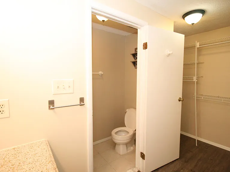 17231 Epsilon Pl — Photo 18