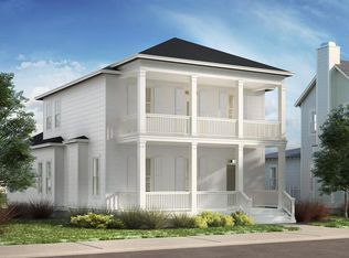 305 Bayside Ave, Cape Charles, VA 23310