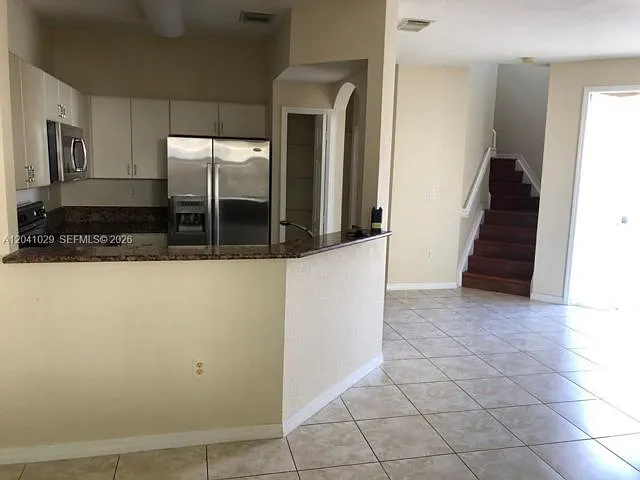 11823 SW 152nd Ct — Photo 4
