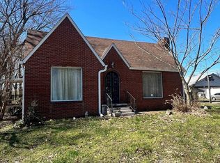 635 Elm St, Martin, TN 38237