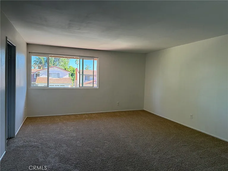 21417 Germain St — Photo 19