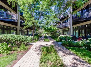 1000 W 15th St UNIT 329, Chicago, IL