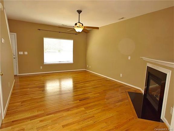 4th image of 129 Zolder Ln