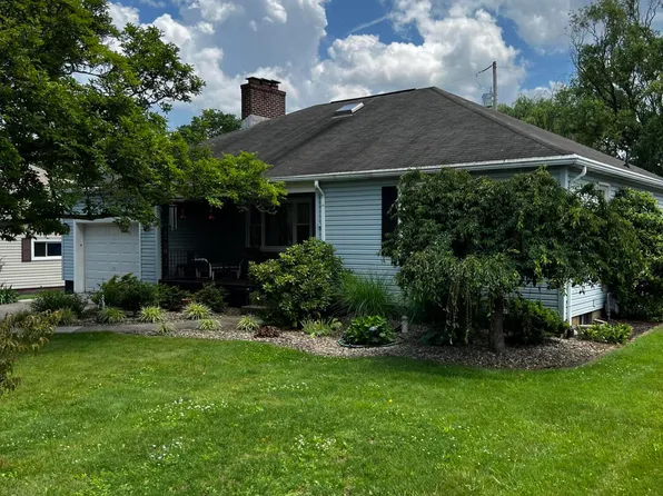 426 Cedar Blvd, Hollidaysburg, PA 16648