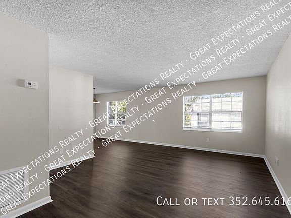 5th image of 139 SE 13th Ave