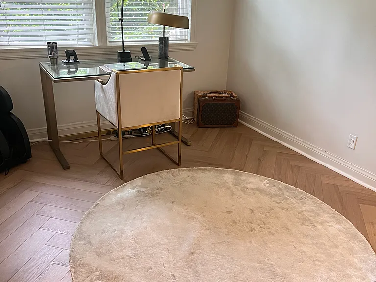 Guest bedroom