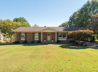 616 Heathwood Dr, Taylors, SC 29687