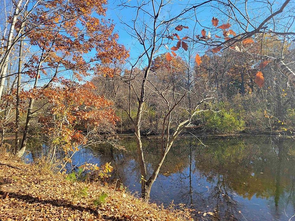 1st image of Vl North Branch Dr