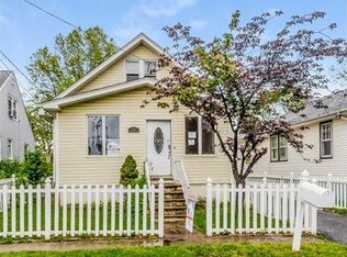 28 Elmwood Ave, Edison, NJ 08837
