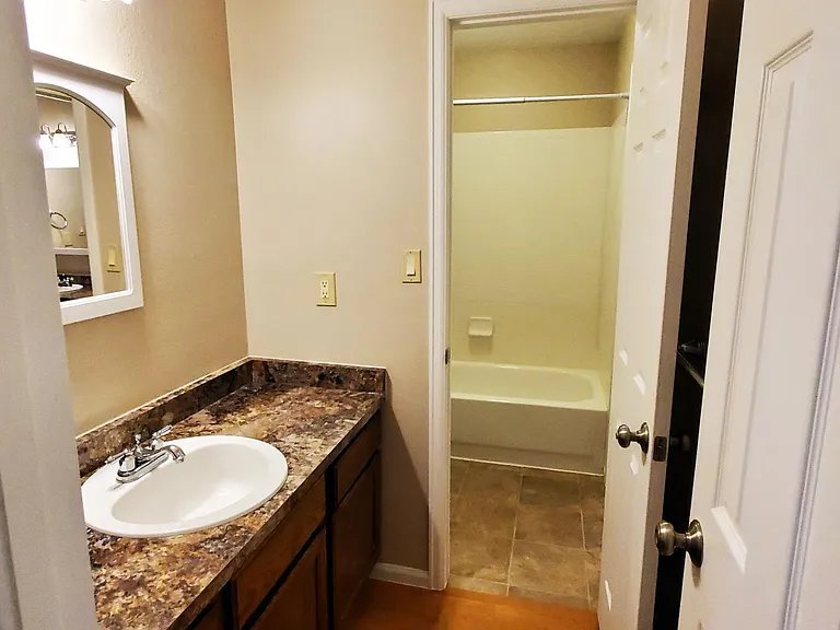 331 Sundance Cir N #D804 — Photo 6