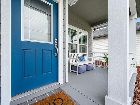 4th image of 9670 SW 68th Ln
