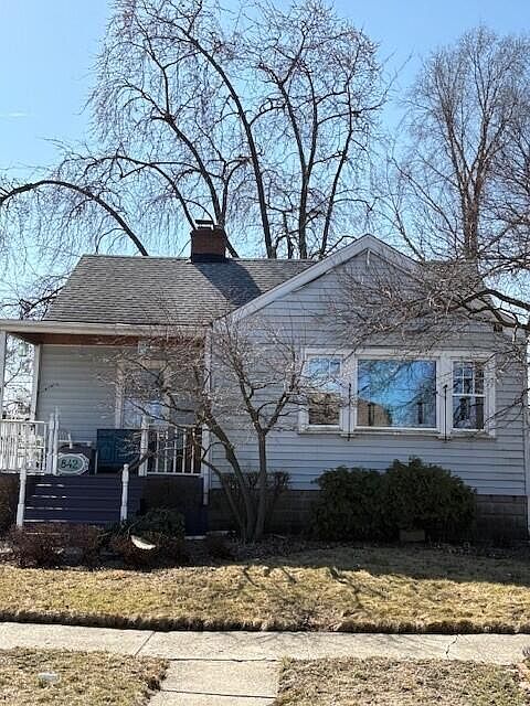 2nd image of 842 174th St