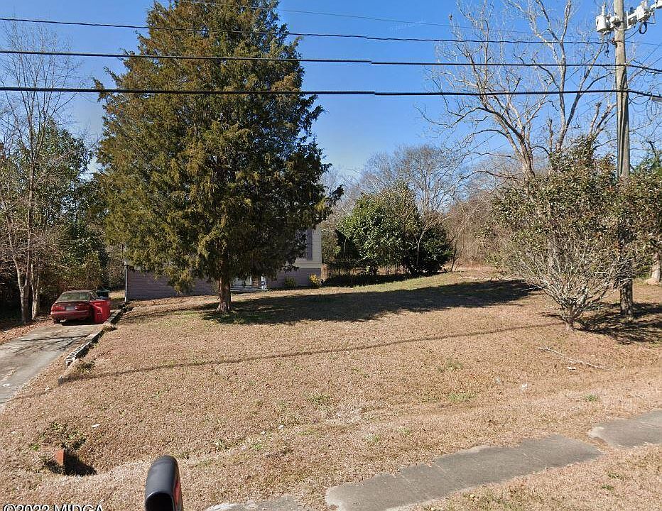 1st image of 5779 Bloomfield Rd