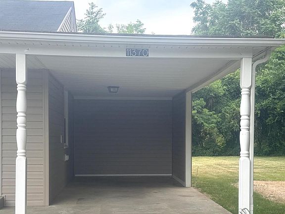 3rd image of 11370 Ridge Rd